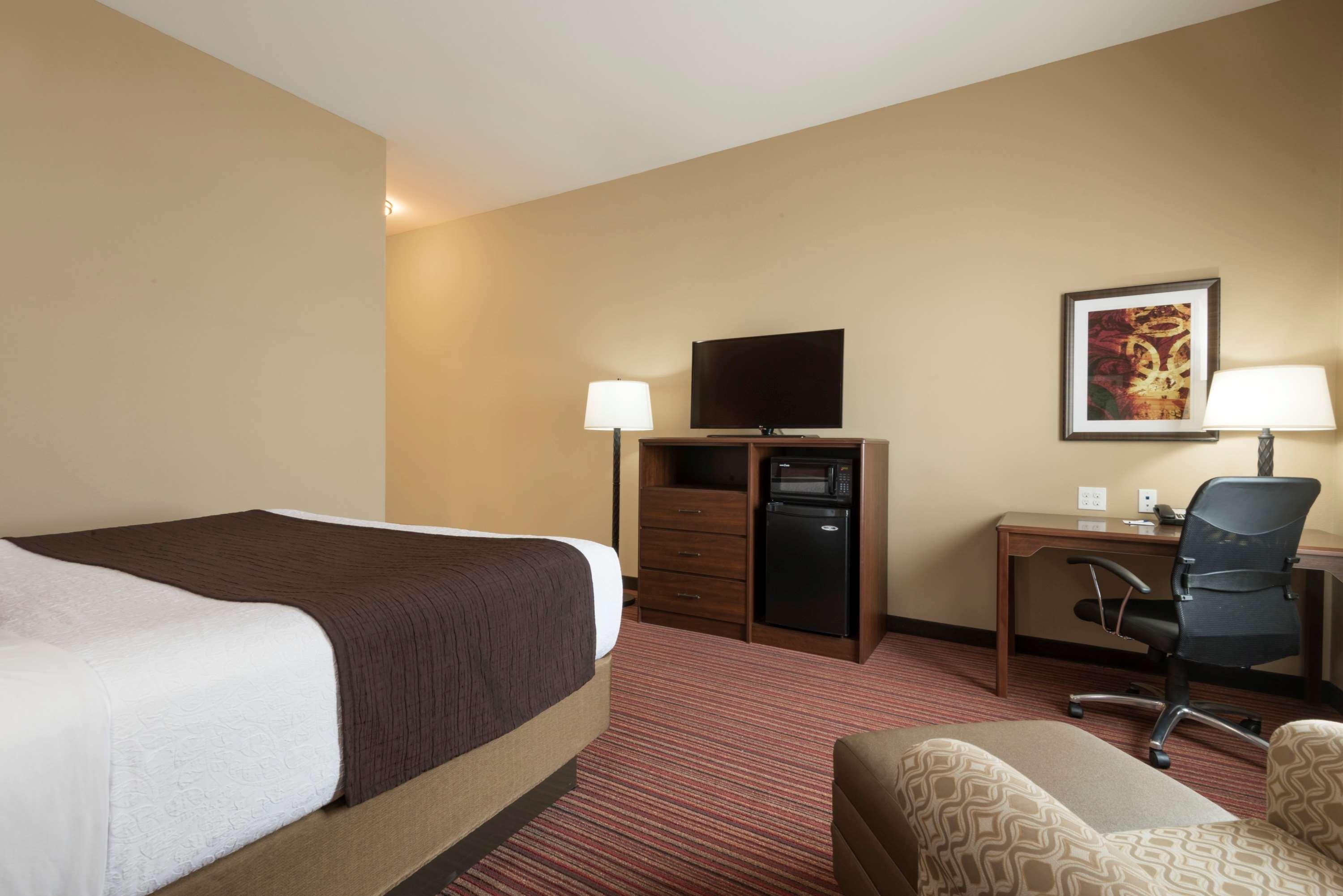 Best Western Plus Hudson Hotel & Suites Экстерьер фото