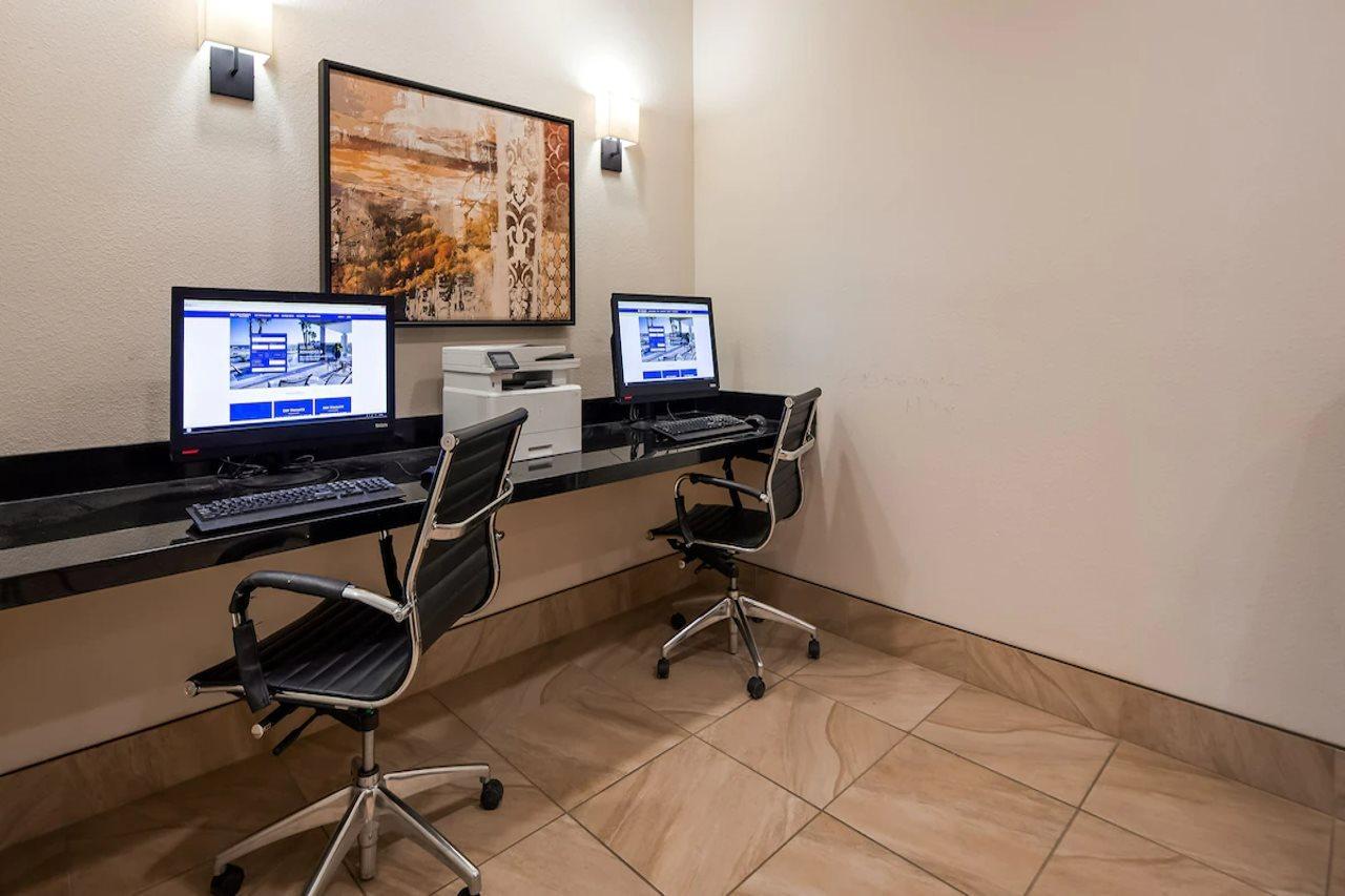 Best Western Plus Hudson Hotel & Suites Экстерьер фото