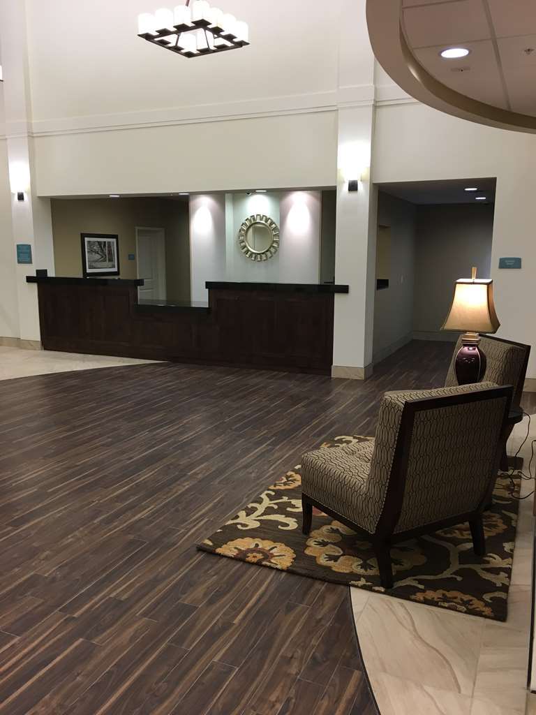Best Western Plus Hudson Hotel & Suites Интерьер фото